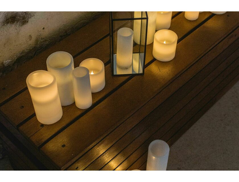 LED Candle - 100D - Medium - 15cm