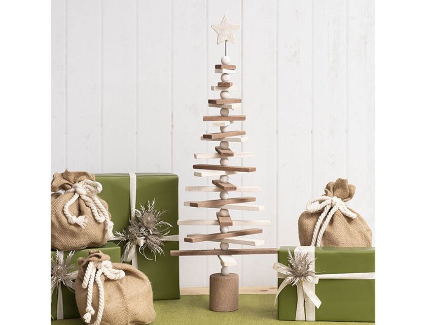 Wooden Decor Christmas Tree